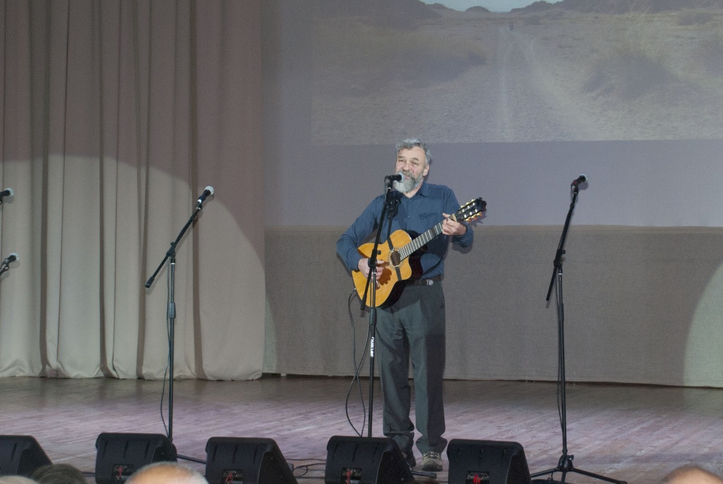 Николаев Николаев