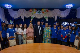 Ульяновское отделение Русского географического общества провело акцию «География – детям» Ульяновское отделение Русского географического общества провело акцию «География – детям»